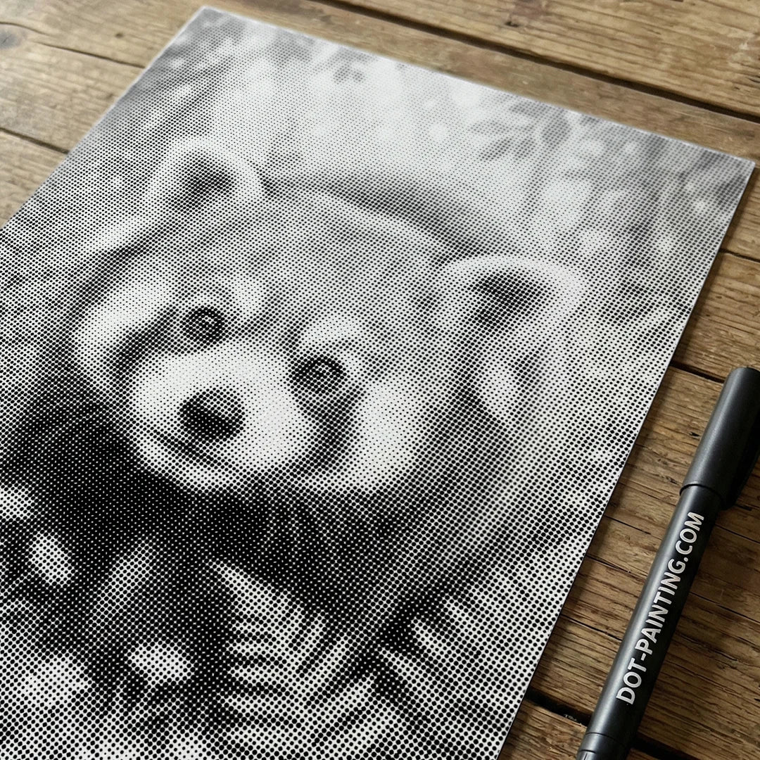 Rød panda med blomster prik maleri